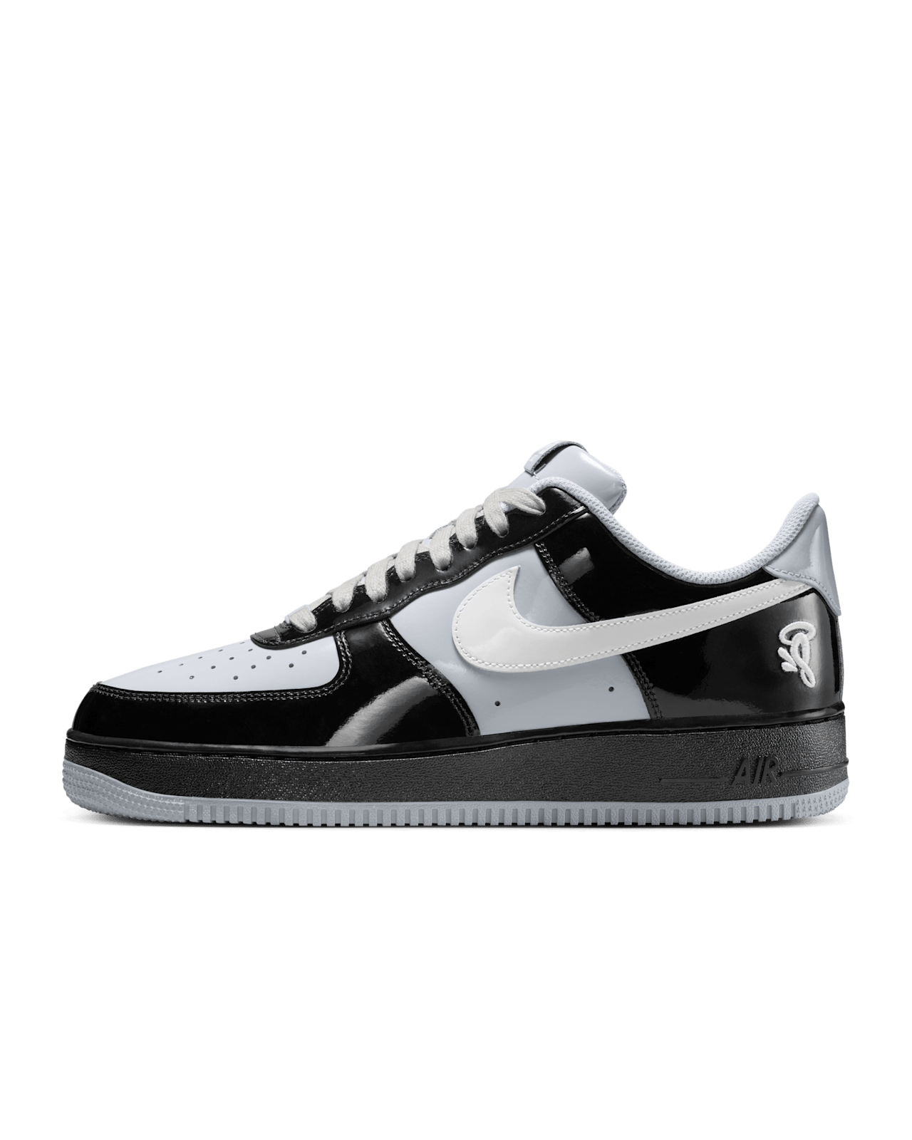 NIKE公式】エア フォース 1 '07 x セントラル・シー 'Black and Light NIKE公式】エア フォース 1 '07 x セントラル・シー 'Black and Light